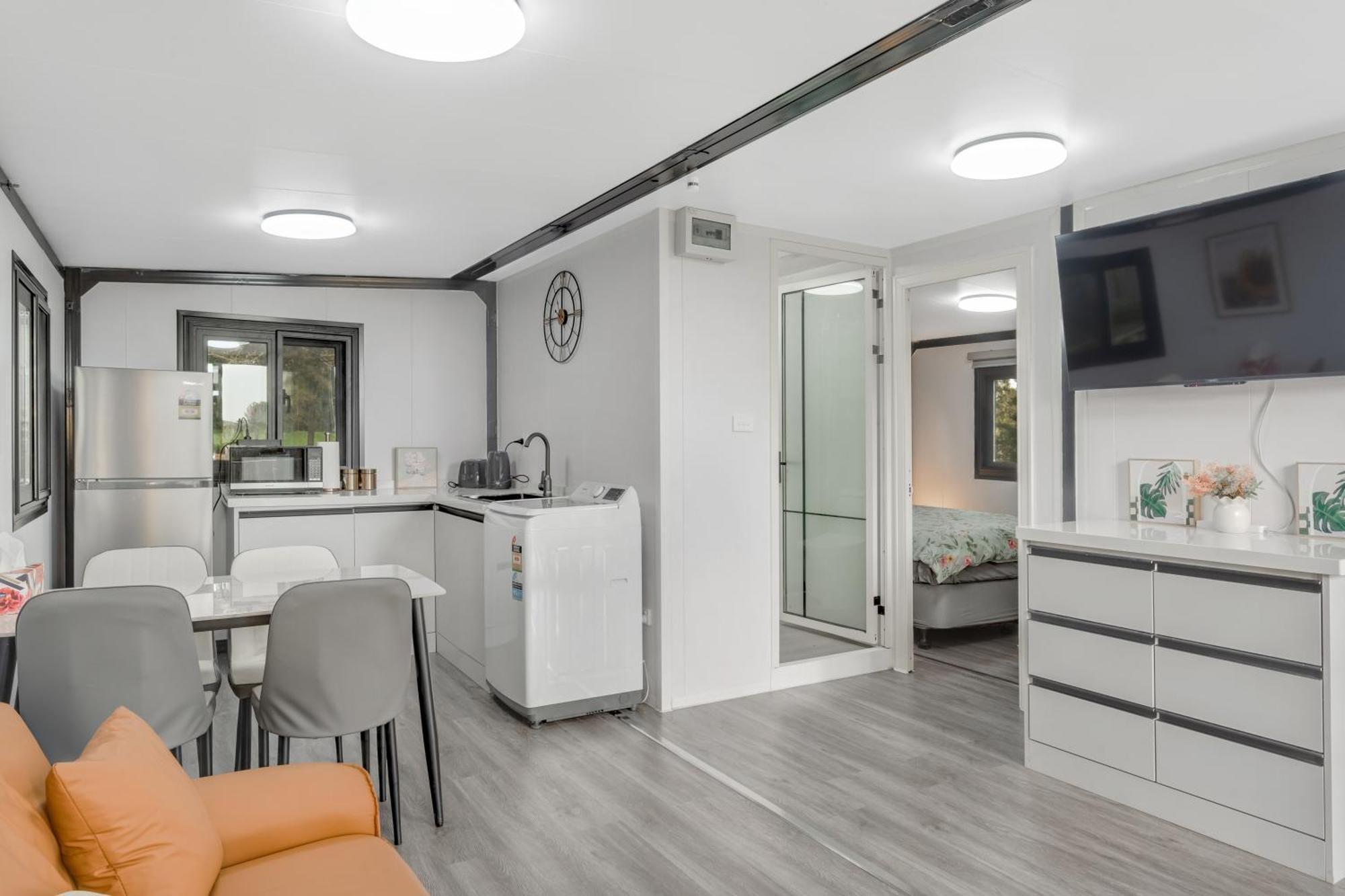 2 Bedrooms Cabin 5 Min To Pukekohe Town Centre Eksteriør billede